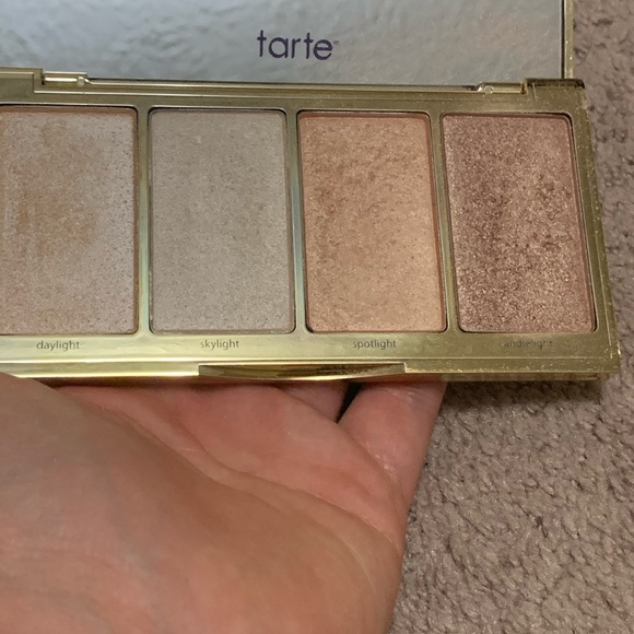 Tarte highlighting palate - Picture 3 of 3